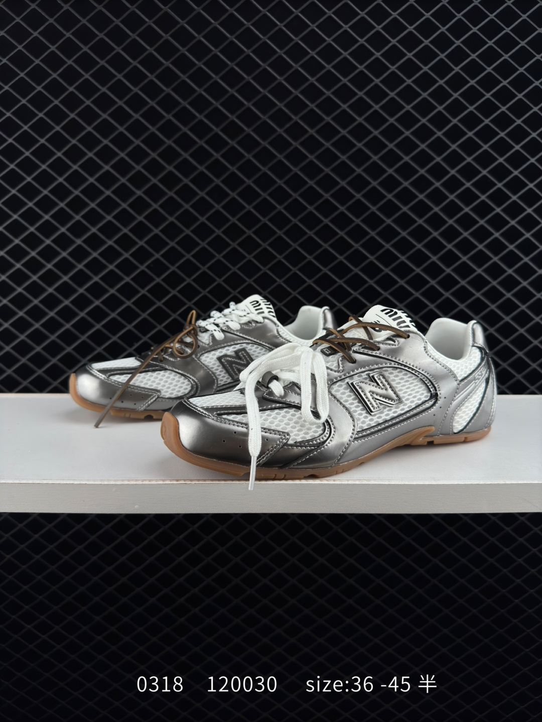 MiuMiu x New Balance New Balance 530